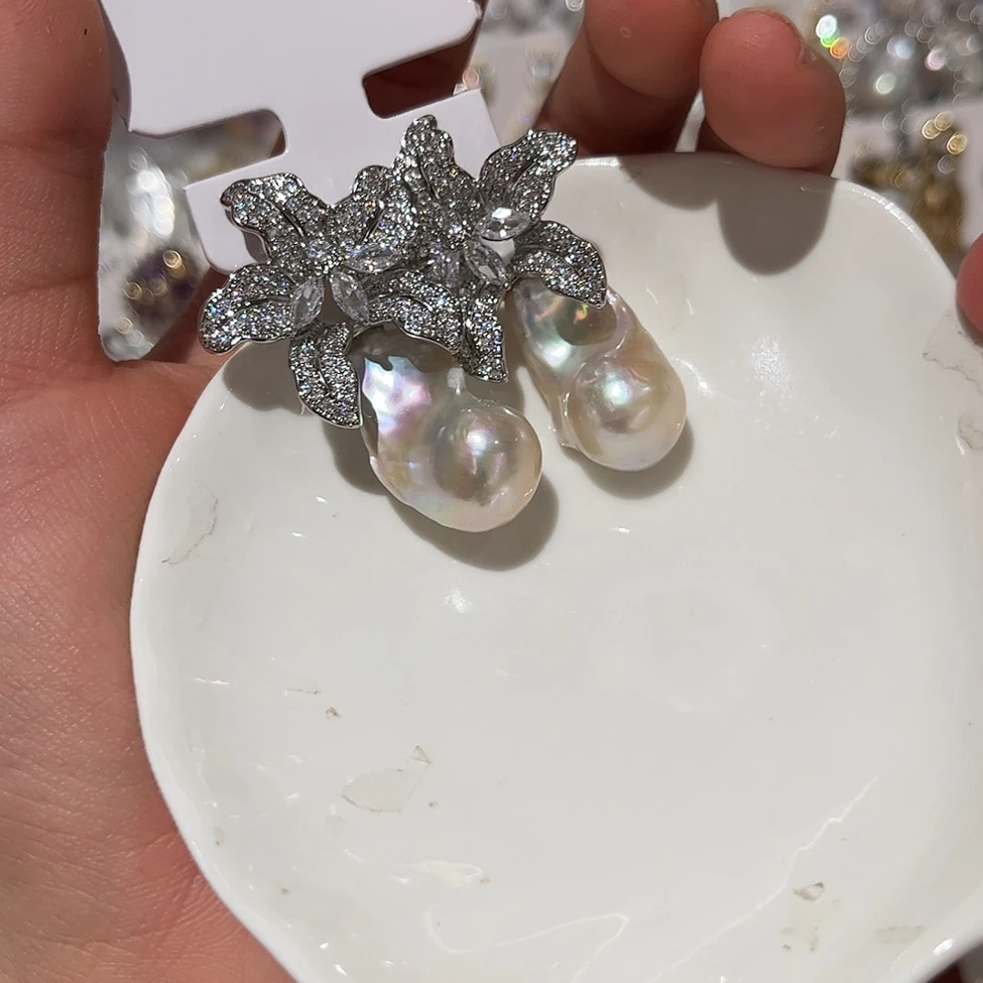 合金淡水珍珠耳饰