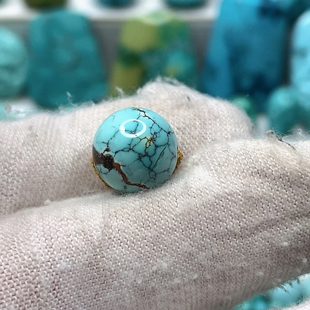 绿松石未镶嵌天然原矿 地大质检10.9mm