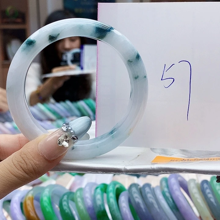 翡翠手镯未镶嵌f