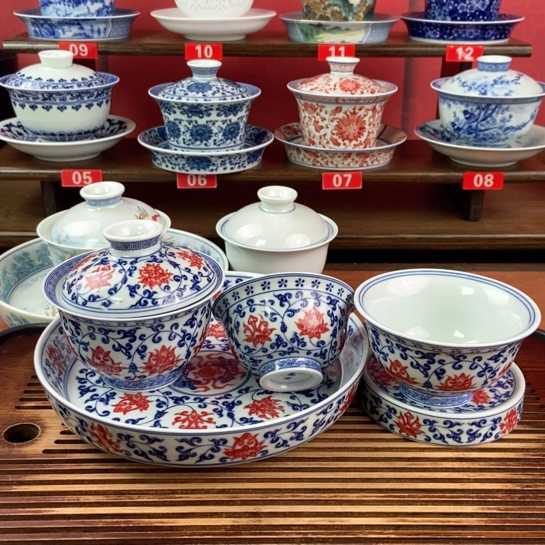 哈哈哈哈哈釉里红