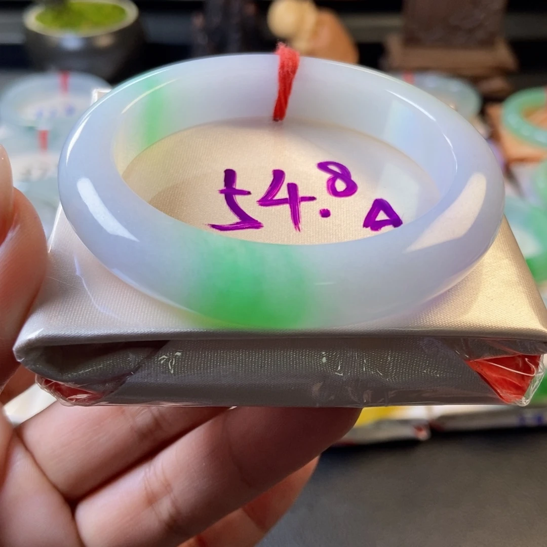 翡翠未镶嵌手镯4胶润飘绿翠