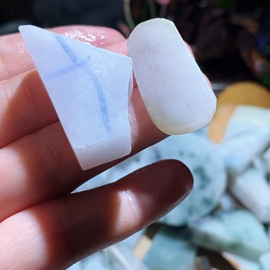 散珠翡翠边角料254