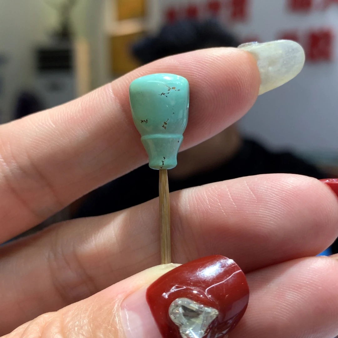 绿松石配饰未镶嵌