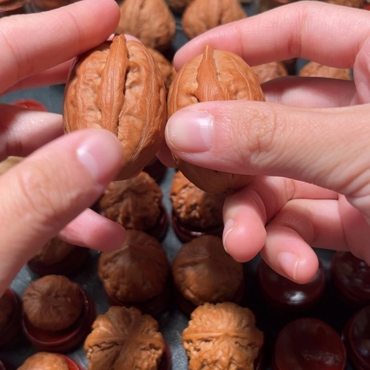 文玩核桃把件贵妃枣