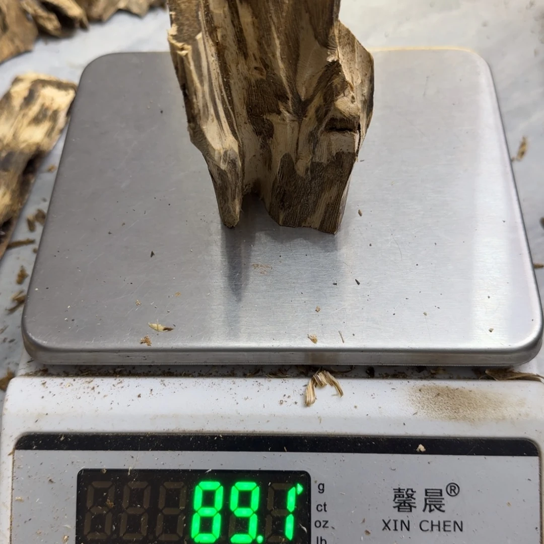 沉香碎屑沉香绿绮楠沉香89克