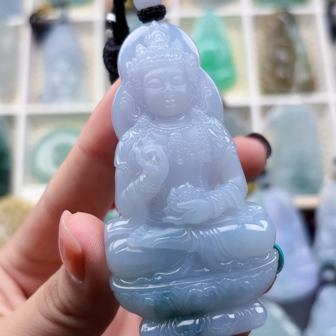 颈饰未镶嵌翡翠度母