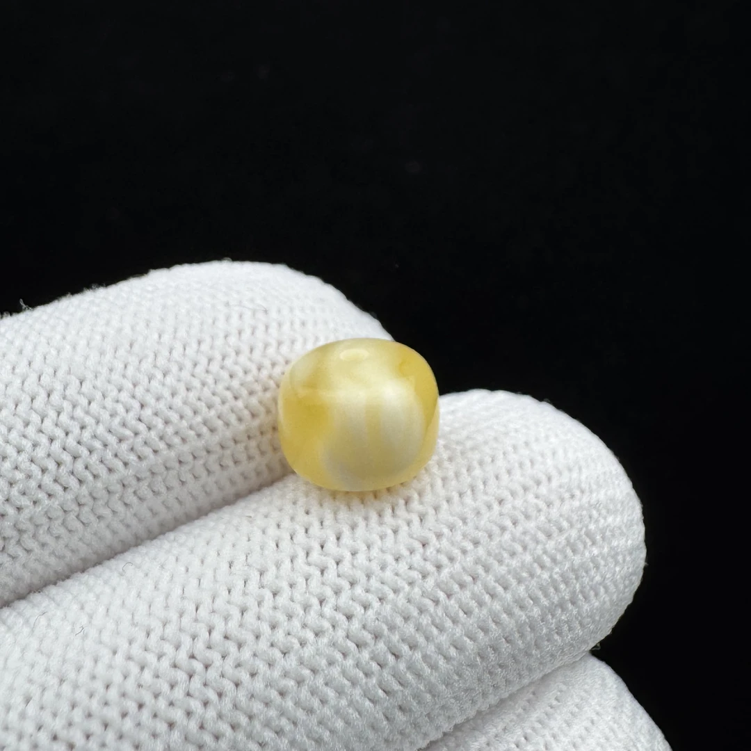 M6860天然俄料蜜蜡白蜡老型单珠9.5*7mm支持鉴定假一罚四