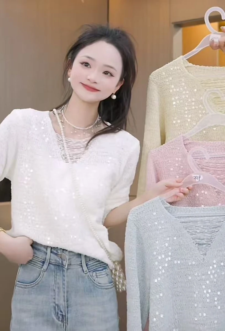 【秀宝女装】韩版气质V领设计感亮片长袖针织衫XB4753