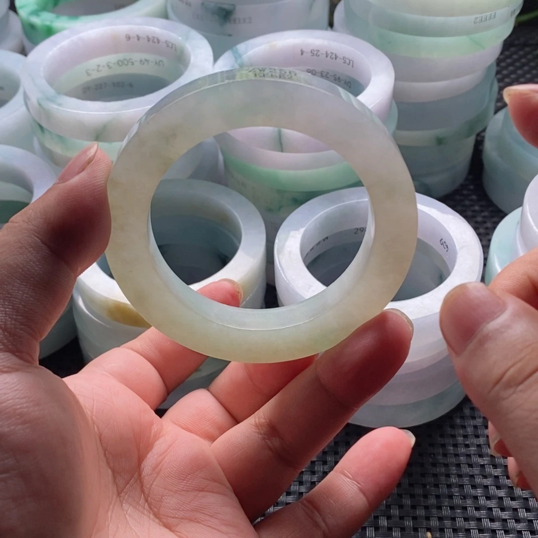 定制翡翠1未镶嵌月*曦