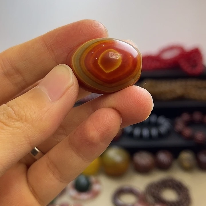 玛瑙/玉髓未镶嵌玛瑙珠子1111