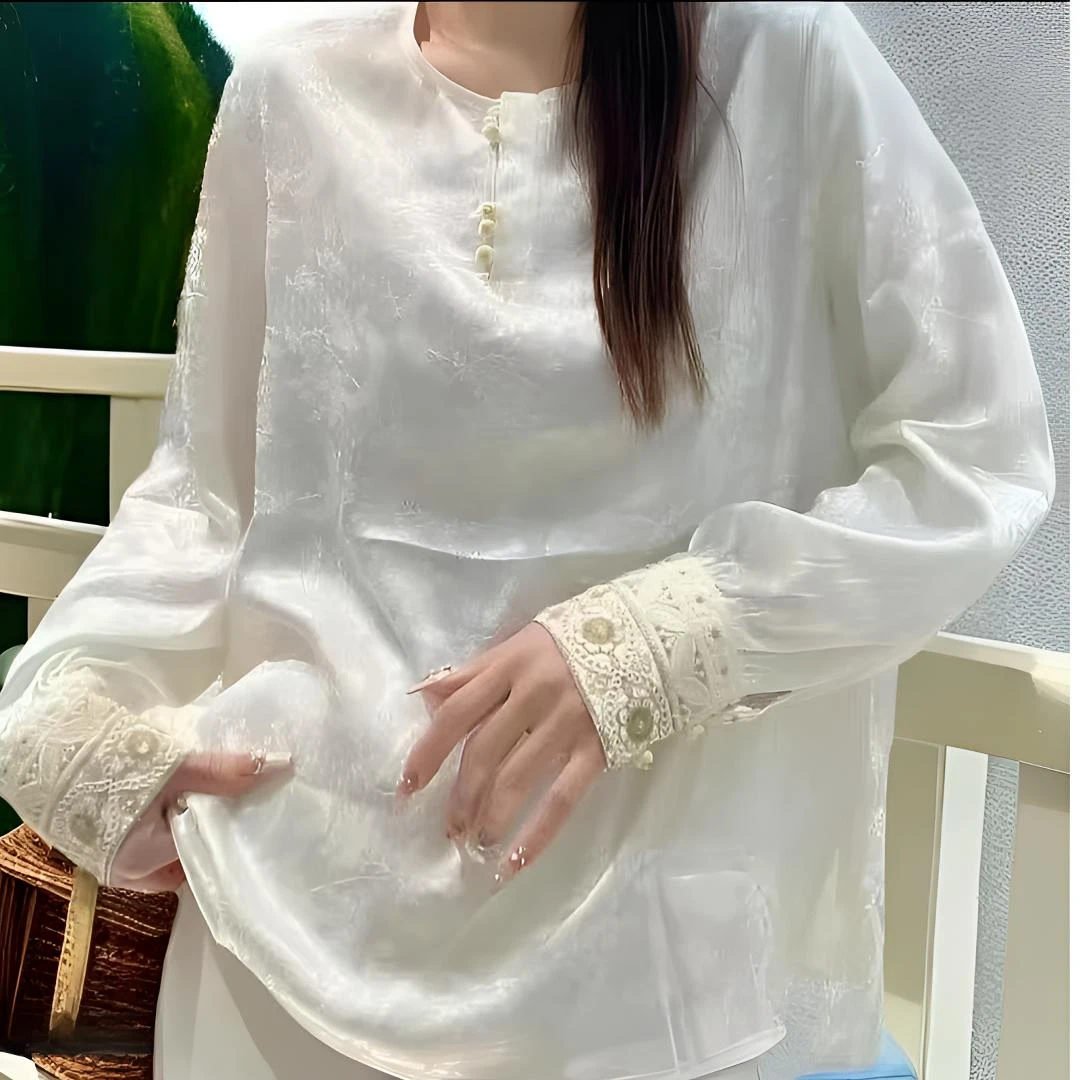 2025新款春季小众高级感慵懒中国风上衣气质穿搭女装设计款百搭