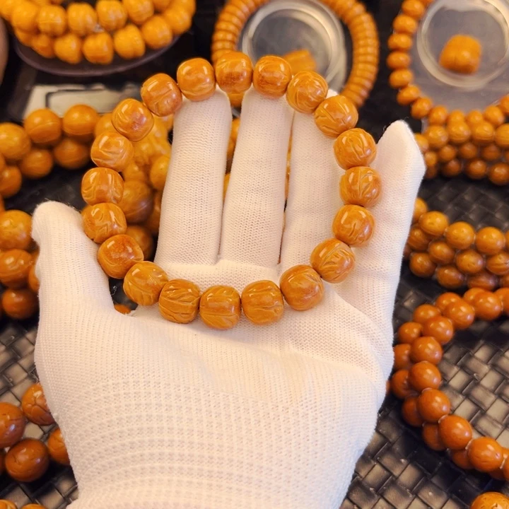 桃核手串廊****制龙纹老型12尺寸