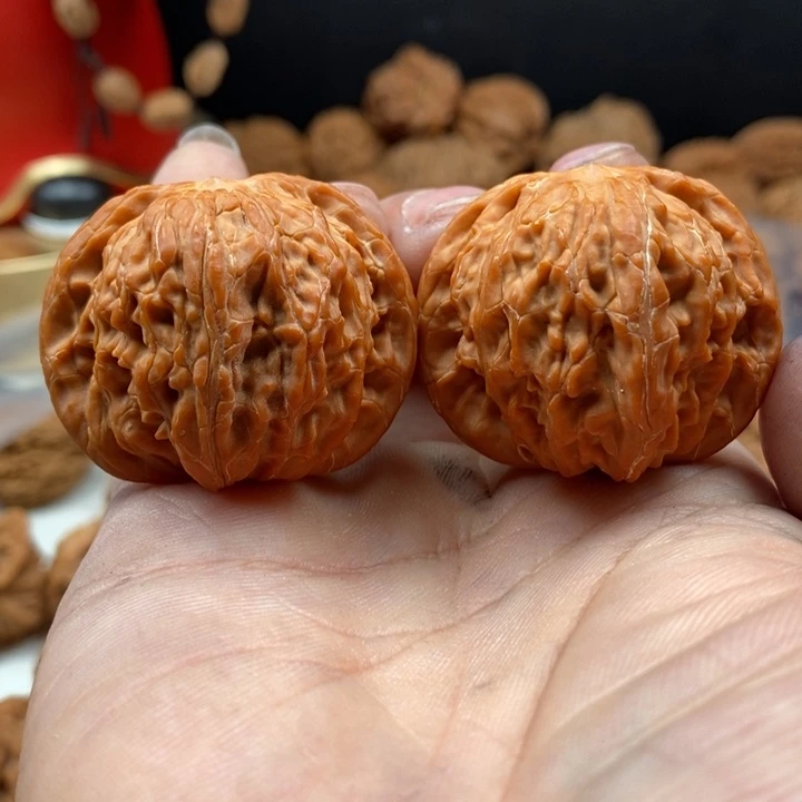 吊坠文玩核桃一***的核桃