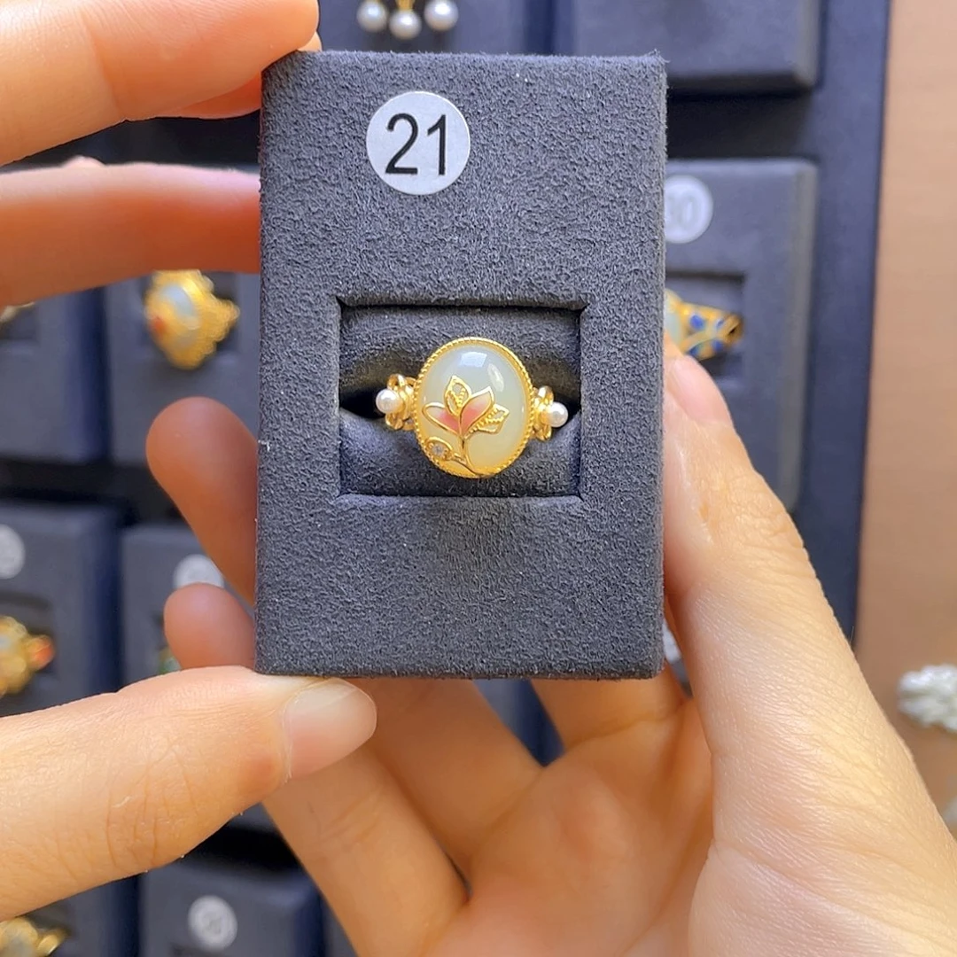 和田玉戒指银S925镀金镶嵌