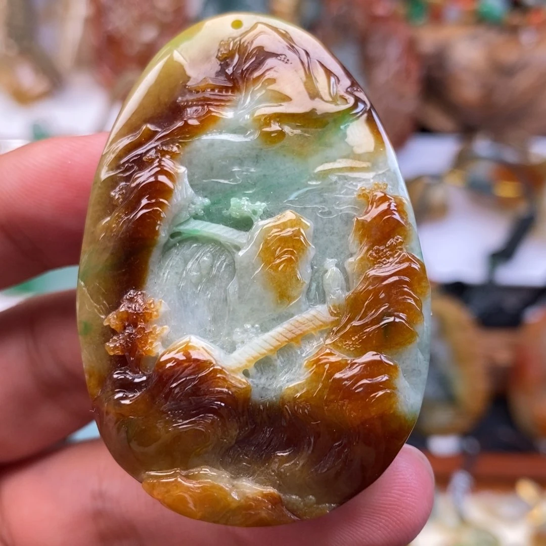 翡翠未镶嵌颈饰缅甸天然翡翠山水