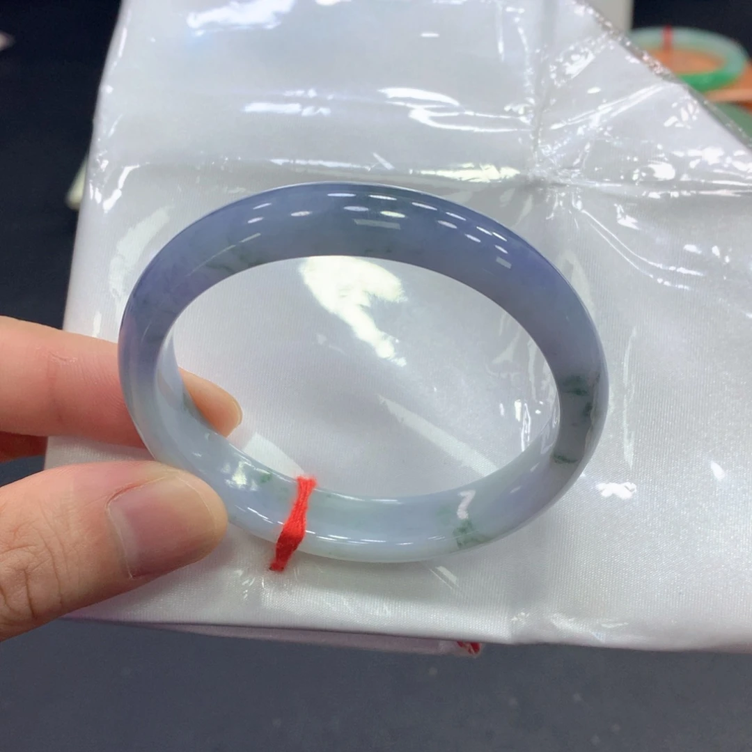 翡翠手镯（贵妃镯）未镶嵌翡翠（55贵妃）