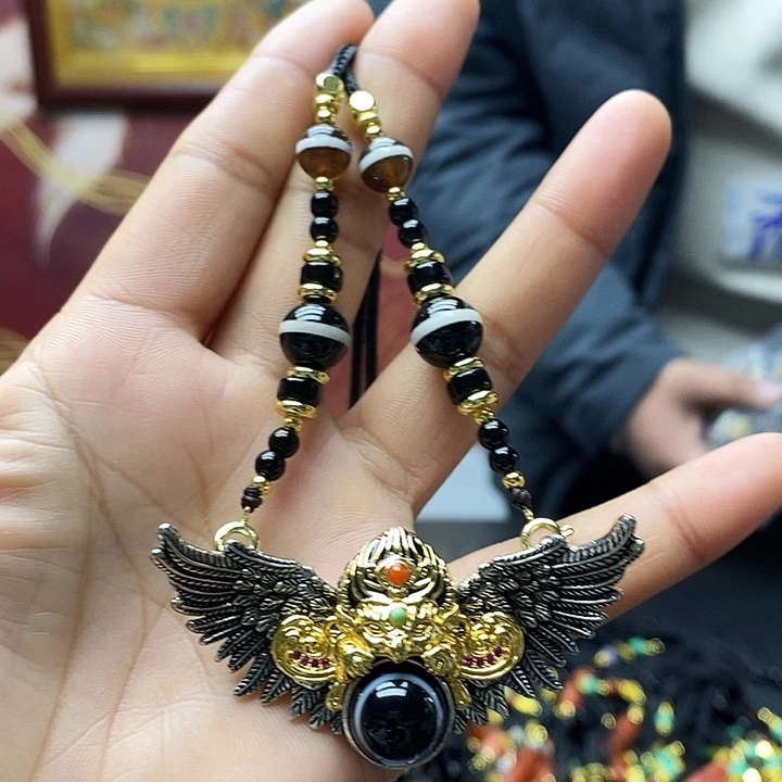 玛瑙/玉髓合金颈饰