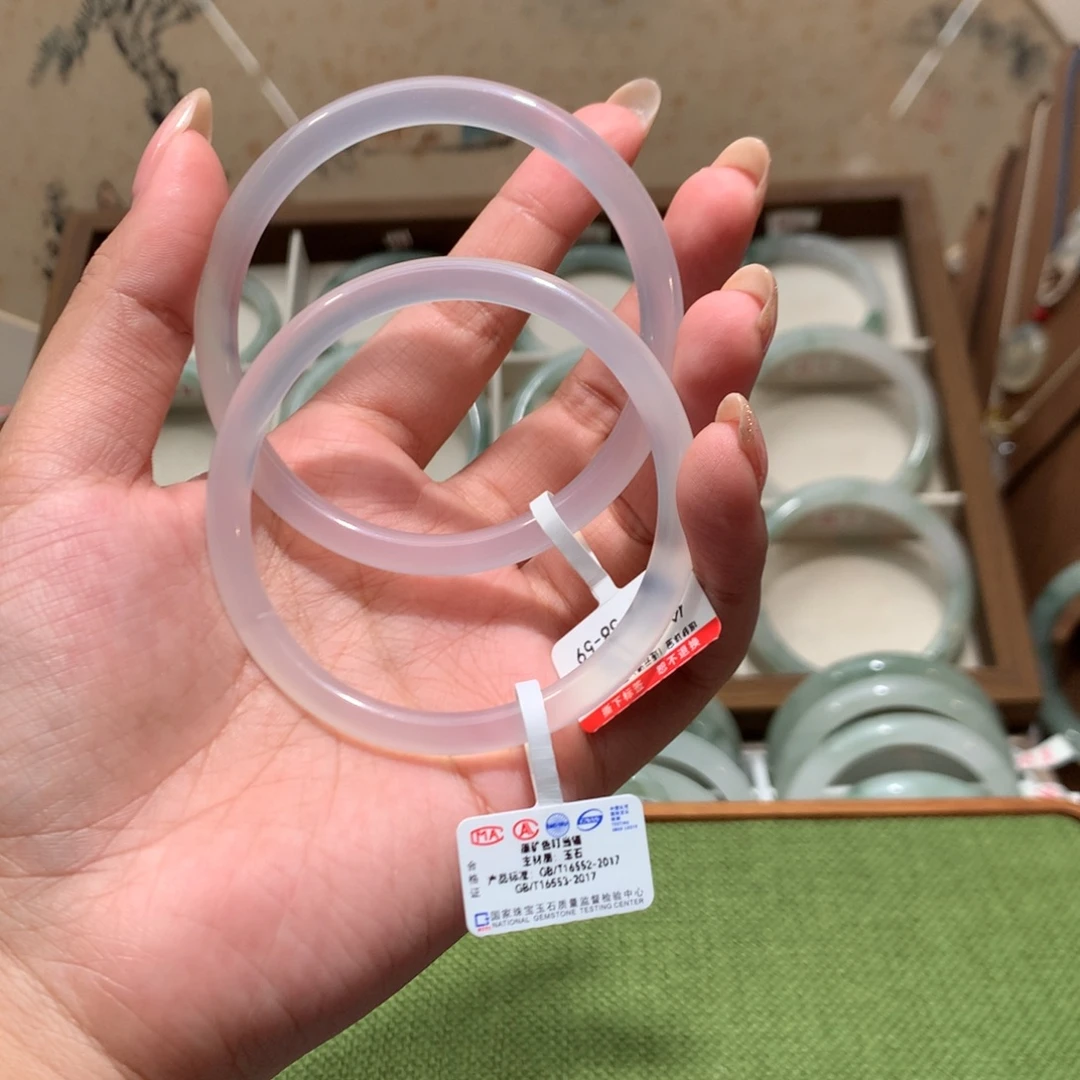 杭***梦玛瑙/玉髓合金手镯