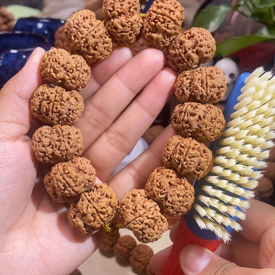 金刚菩提手串纽扣梅花26
