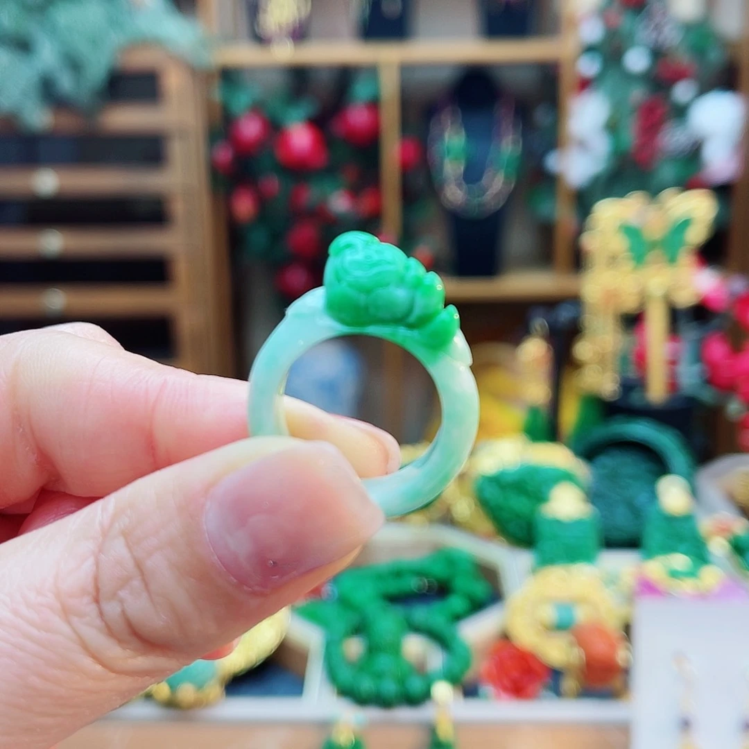 未镶嵌戒圈翡翠48小时鉴赏期