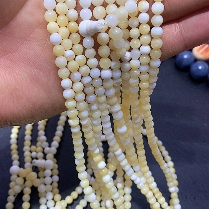 大果紫檀（缅甸花梨）0.5成108颗蜜蜡色