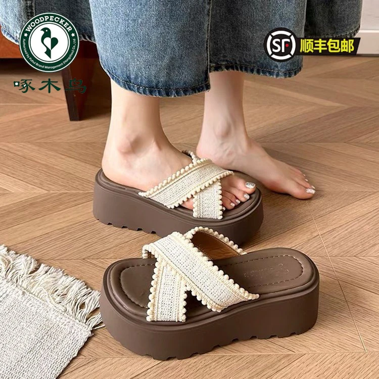 啄木鸟松糕厚底增高凉拖鞋女夏外穿2025新款波沙滩一字拖交叉凉鞋
