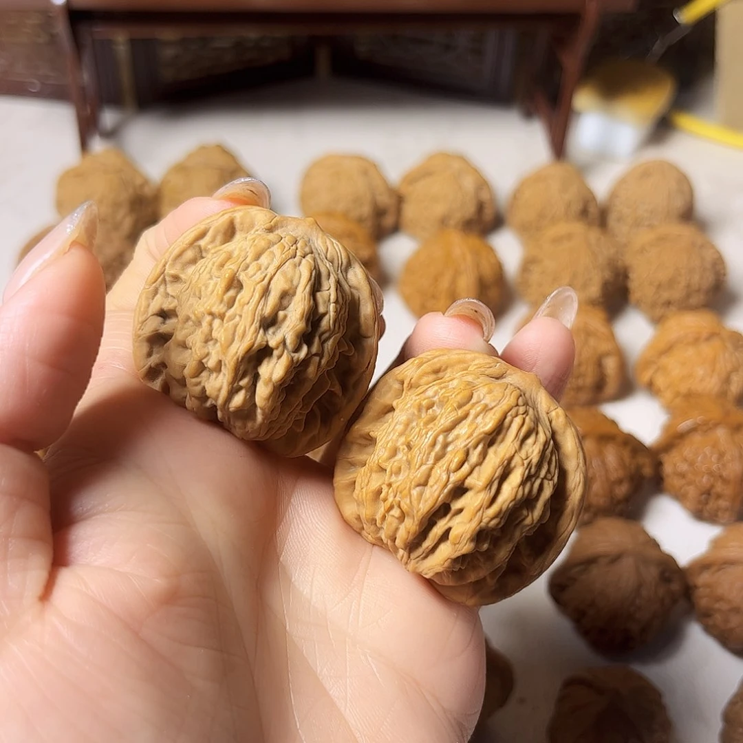 全品无修文玩核桃虎头