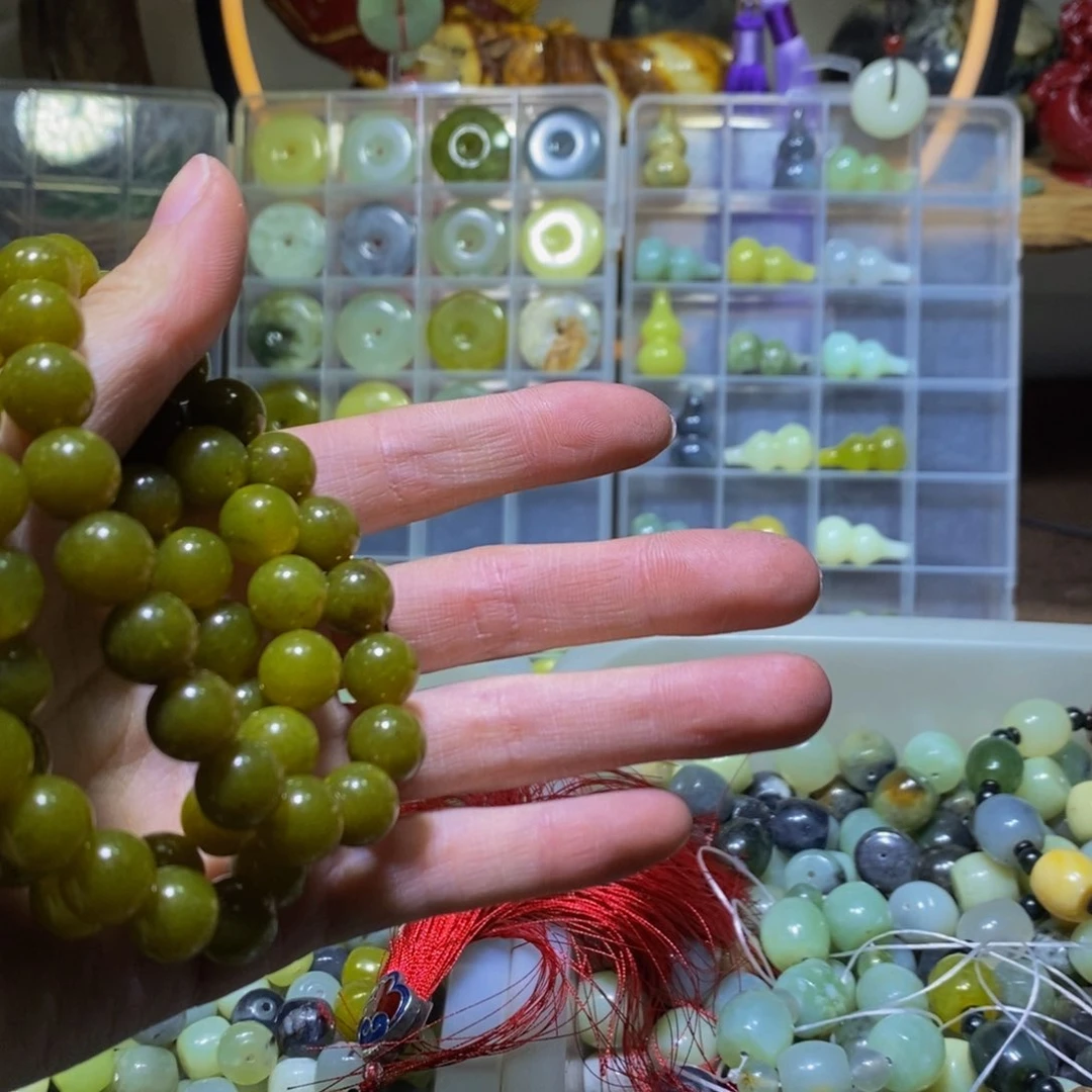 【闪购商品】蛇纹石玉其他未镶嵌47