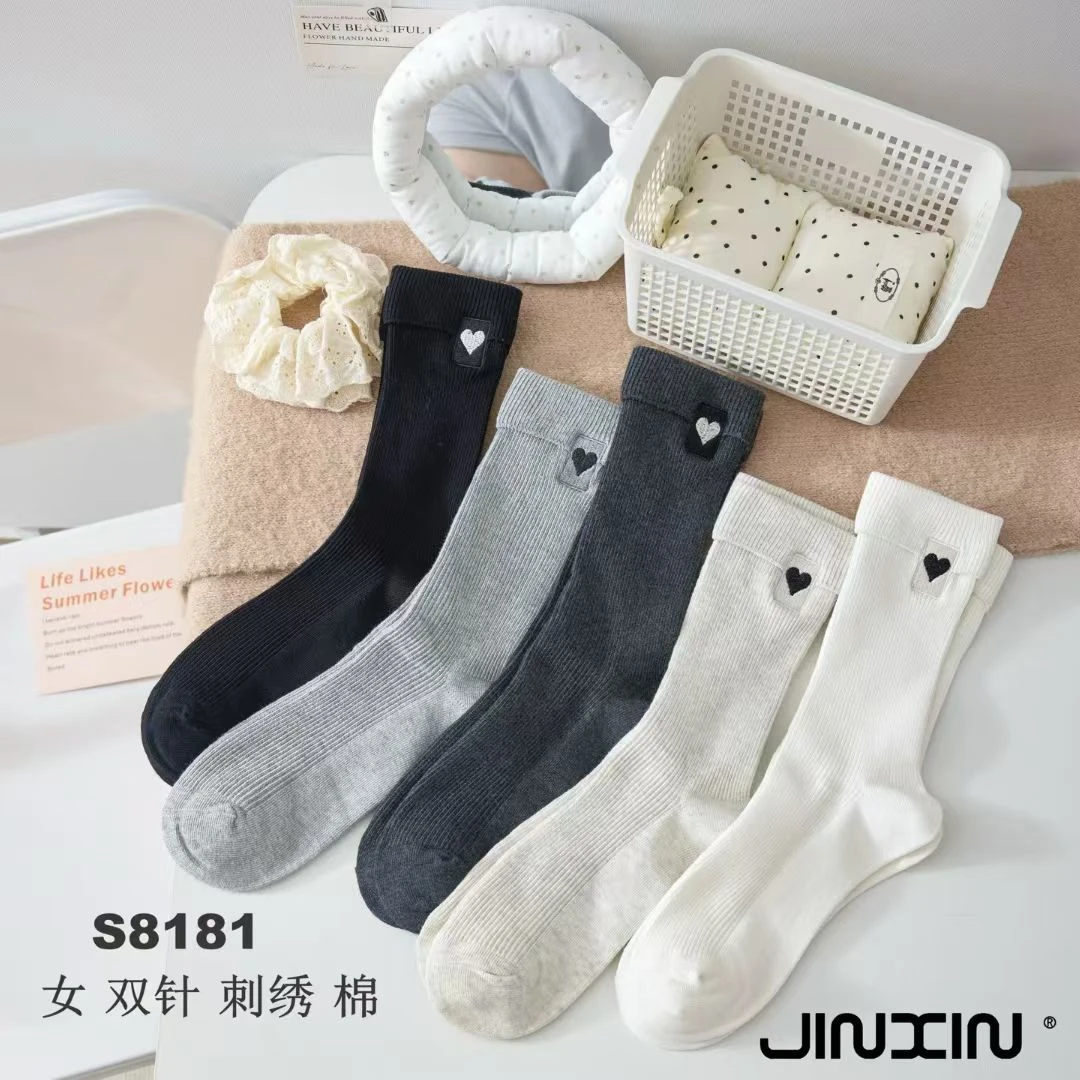 小狗刺绣白色袜子女春秋款ins潮棉日系卡通可爱堆堆袜中筒袜女