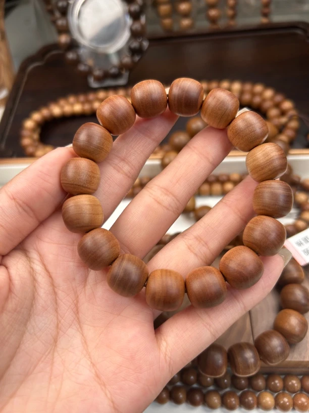 13*14老山檀香老料
