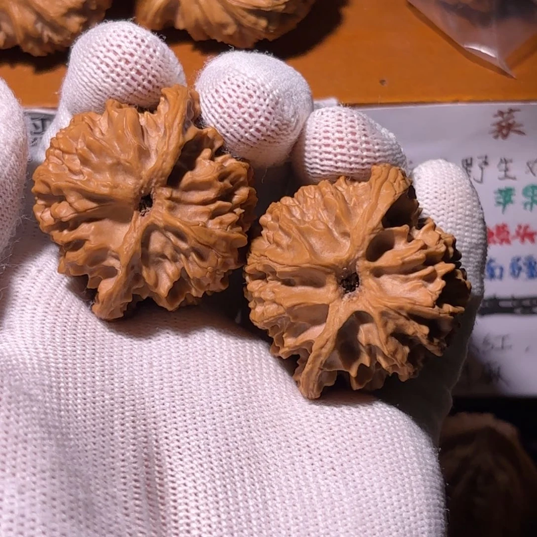 核桃把件苹果圆41边40高