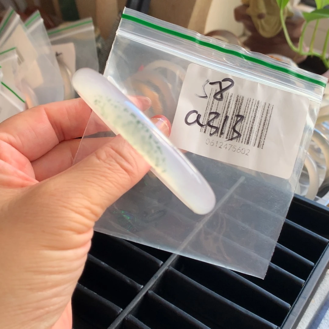 手镯玛瑙/玉髓未镶嵌58