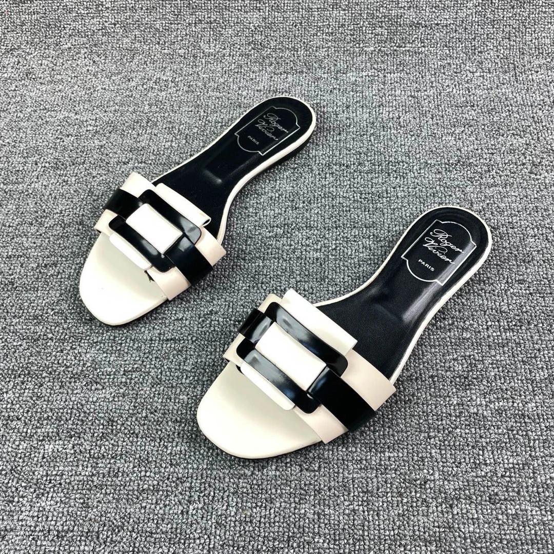 95新 Roger Vivier/罗杰·维威耶 拖鞋 37.5码