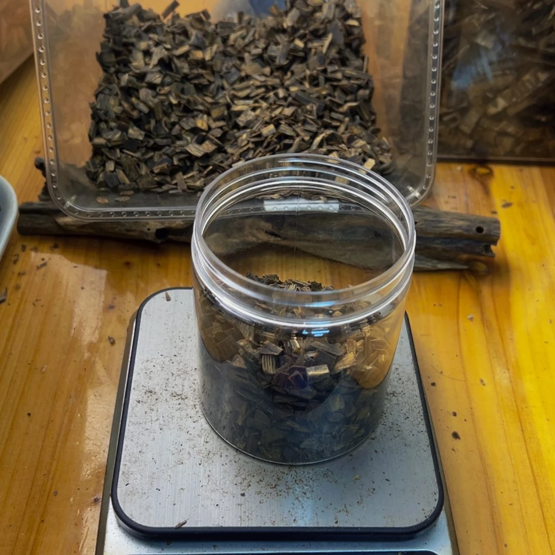 沉香沉香碎屑木屑碎料100克+