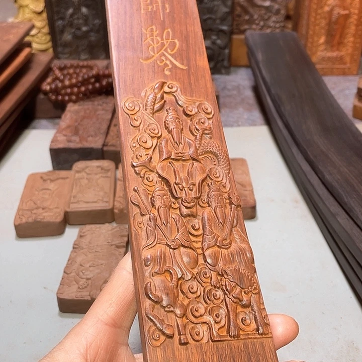 非洲紫檀（红花梨）用****3朝板