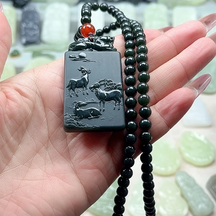 和田玉未镶嵌颈饰