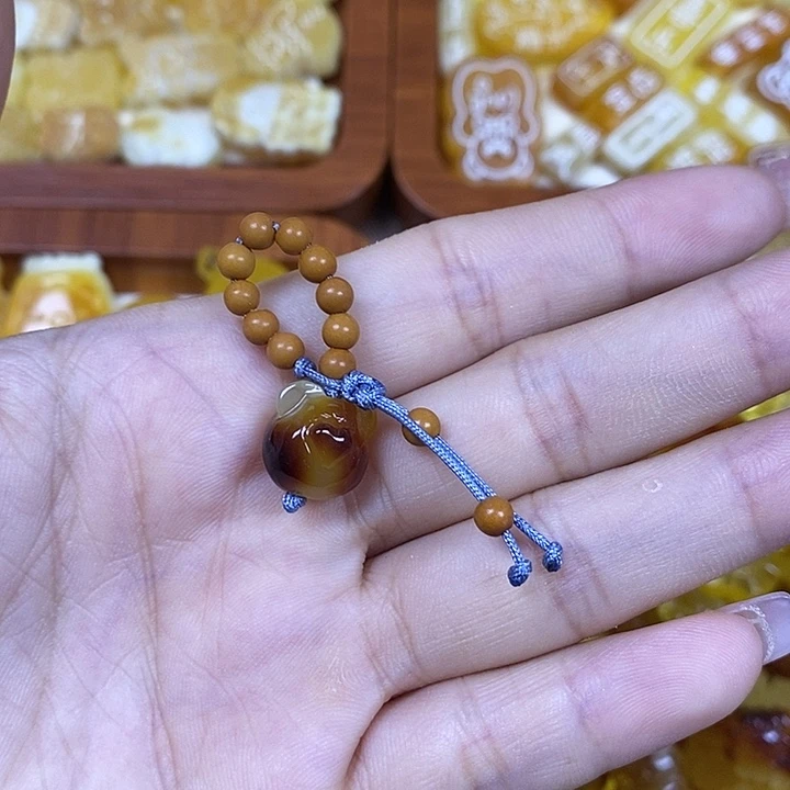 橄榄核吊坠开播福利5
