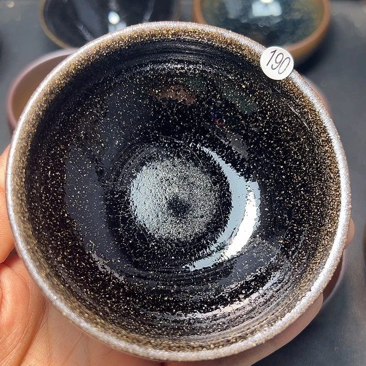 茶盏茶盏哈哈哈哈哈