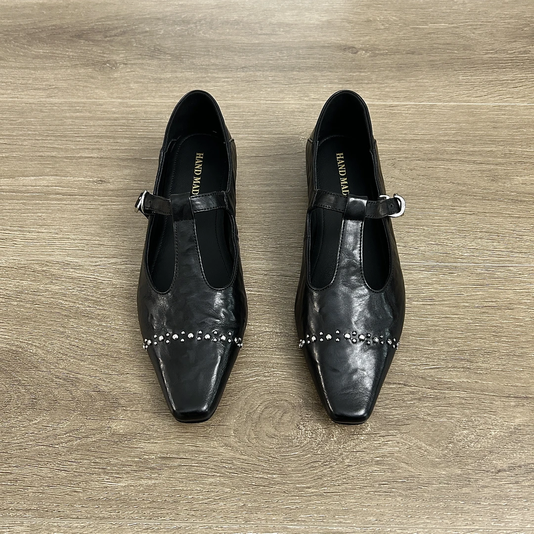 Dannyfrey复古气质方头小胎牛铆钉T字带单鞋女百搭通勤粗低跟鞋