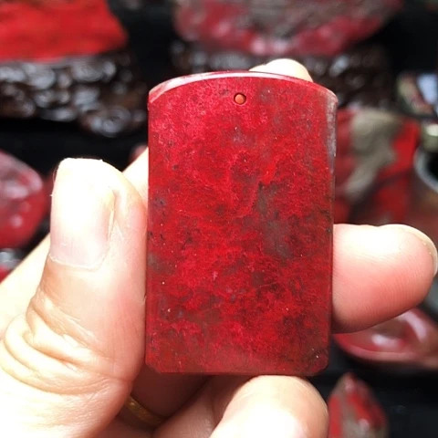 昌化鸡血石昌化鸡血石挂件