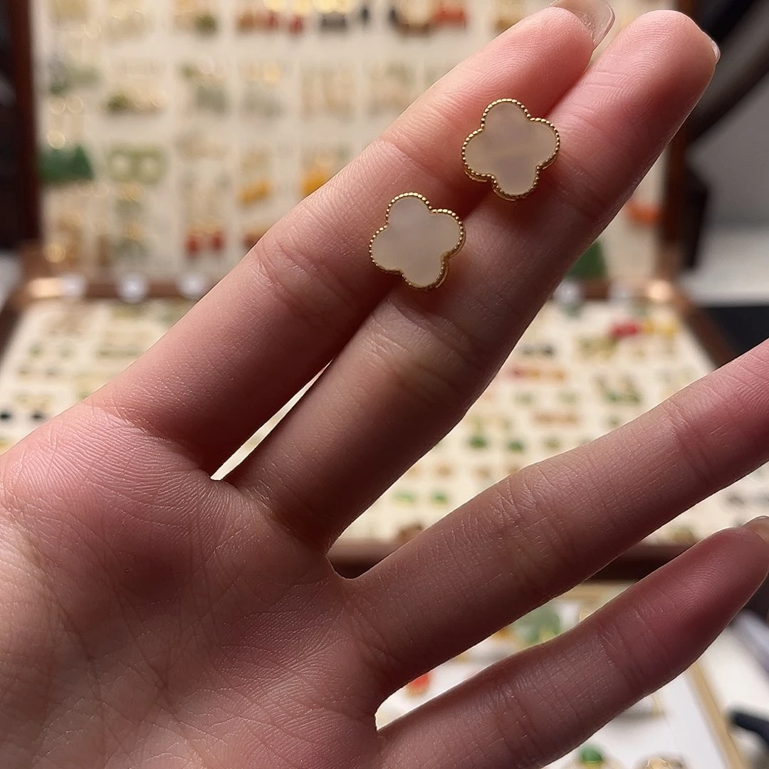 和田玉银S925镀金镶嵌耳饰