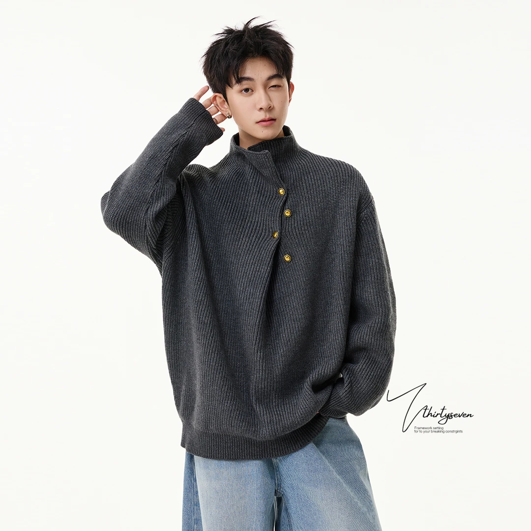 V37不规则纽扣设计感立领针织毛衣男冬美式慵懒风休闲纯色套头衫