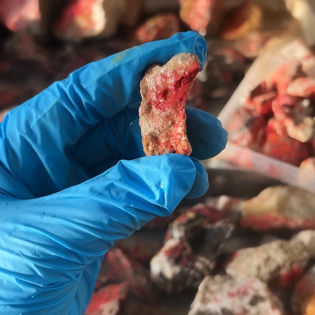 天然辰砂福利朱砂毛料