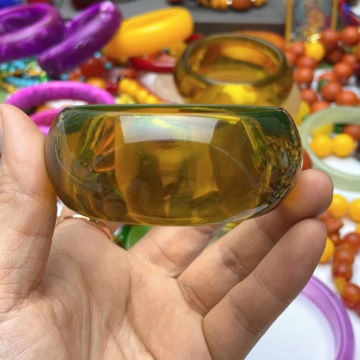 树脂制品41号蓝色手镯