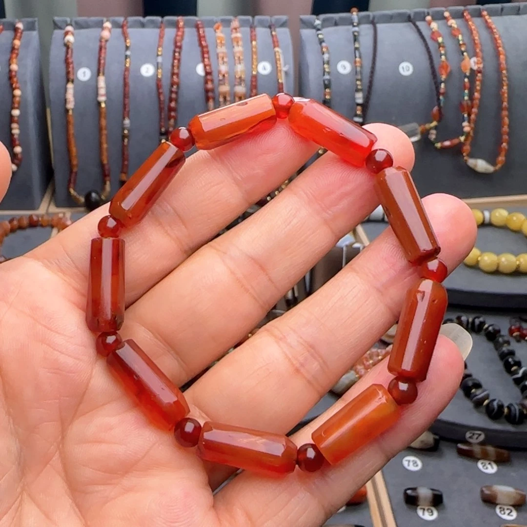 未镶嵌颈饰玛瑙/玉髓