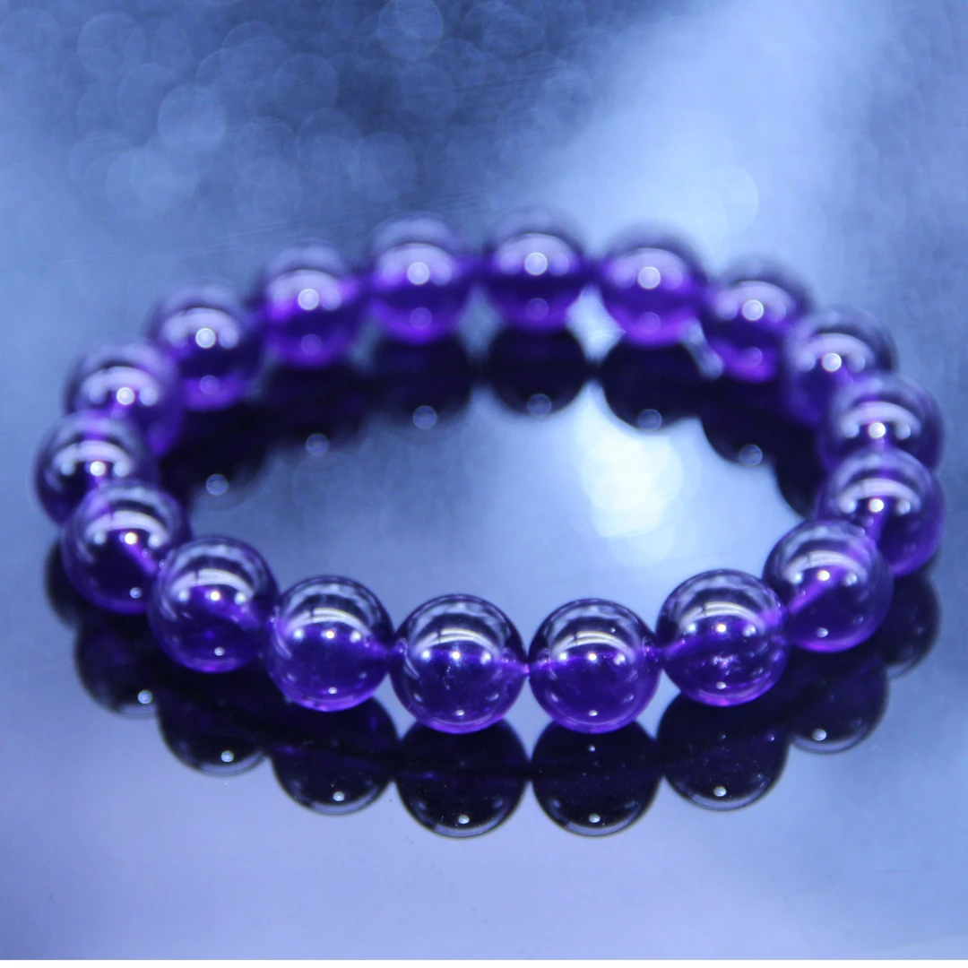 天然乌拉圭紫水晶多样性发其一