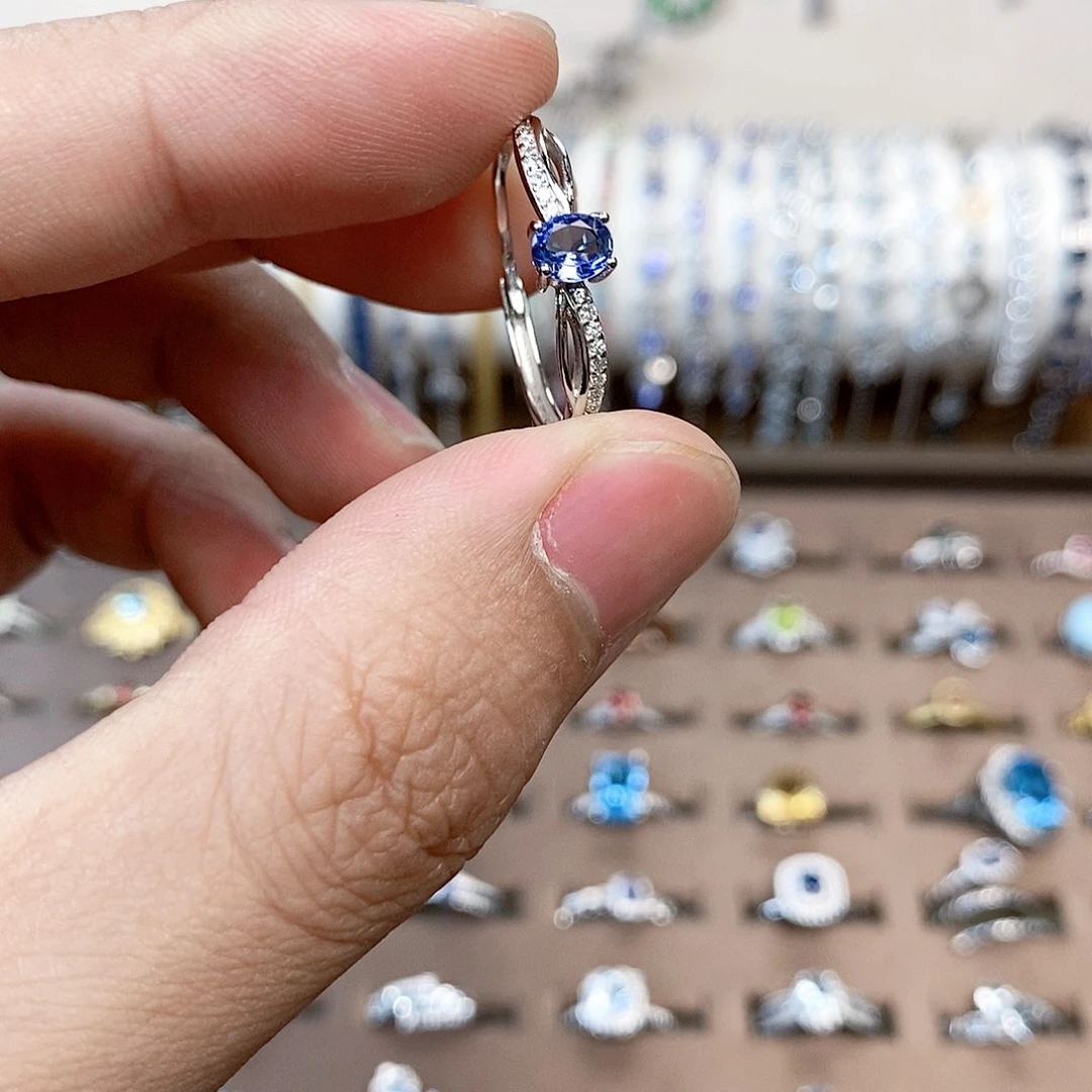 戒指戒指银S925镶嵌坦桑石