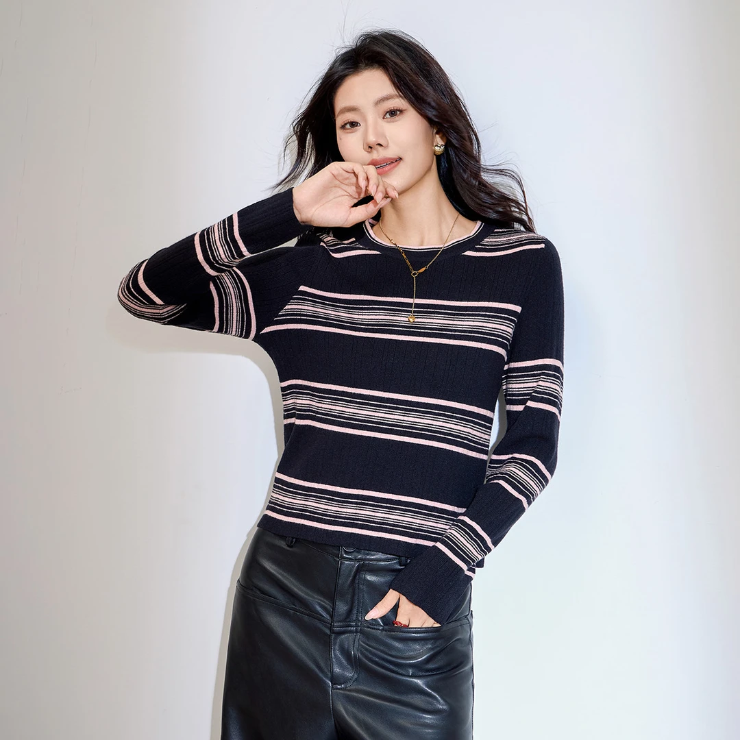 秋冬条纹修身打底衫女士时尚百搭休闲圆领长袖套头针织衫上衣