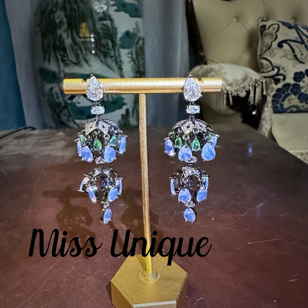 B1892黑紫色水滴雨伞耳环