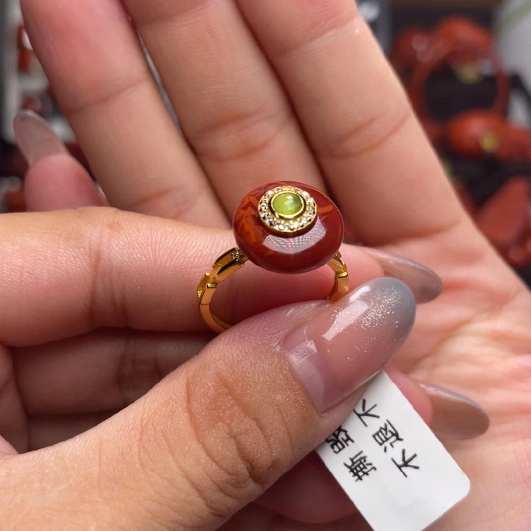 【闪购商品】银S925镶嵌平安扣戒指南红玛瑙